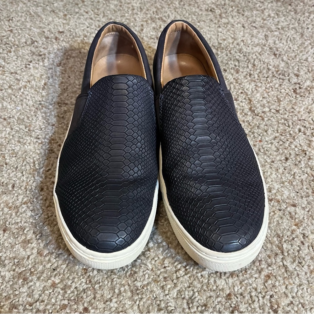 Vince Leather Snakeskin Embossed Slip On Sneakers Suede Navy Blue Size 9M - Picture 7 of 7